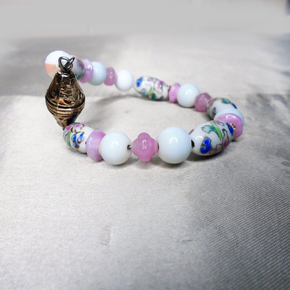 Bangle Pink & White NEW Design "ZIG-ZAG " Bracelet OOAK - Picture 5 of 8